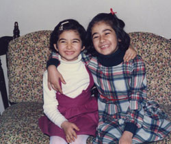Photo of Sara Azizi with her sister